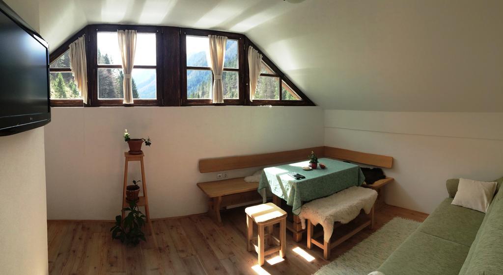 Apartments Pod Macesnovo Streho Solčava Esterno foto